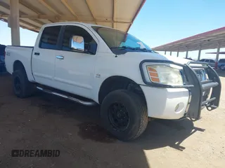 2004 Nissan Titan LE z VIN 1N6AA07B84N543725, wystawiony jako IAAI lot #42272583 z przebiegiem Nie podano mil oraz . Historia ofert i sprzedaży dostępna na DreamBid. Obrazek 1.