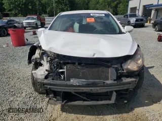 2017 Hyundai Elantra z VIN KMHD35LHXHU381525, wystawiony jako Copart lot #54677875 z przebiegiem 121 960 mil mil oraz Szkoda całkowita • Salvage title. Historia ofert i sprzedaży dostępna na DreamBid. Obrazek 5.
