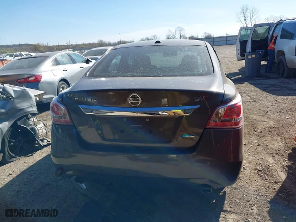2013 Nissan Altima 2.5 SV with VIN 1N4AL3AP0DN408408, listed as a IAAI auction lot 41827791 with 184,504 mi miles. Bid and sale history available at carsss.com. Image 16.
