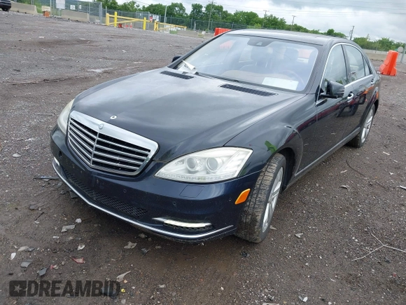 2010 Mercedes-Benz S 550 with VIN WDDNG8GB8AA328534, listed as a IAAI auction lot 42246844 with 221,107 mi miles and . Bid and sale history available at DreamBid. Image 2.