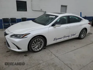 2019 Lexus ES 300h with VIN 58AB21B12KU004016, listed as a Copart auction lot 48375915 with 236,233 mi miles and Salvage title. Bid and sale history available at DreamBid. Image 1.