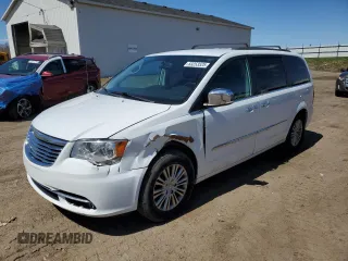 2015 Chrysler Town & Country Touring L with VIN 2C4RC1CG9FR674143, listed as a Copart auction lot 53253525 with 190,348 mi miles and Clean Title. Bid and sale history available at DreamBid. Image 1.
