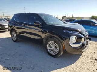 2024 Mitsubishi Outlander ES with VIN JA4J4UA88RZ016339, listed as a Copart auction lot 71032654 with 10,004 mi miles and Salvage Title. Bid and sale history available at carsss.com. Image 4.
