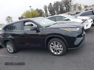 2023 Toyota Highlander L with VIN 5TDKDRAHXPS516220, listed as a IAAI auction lot 42152777 with 19,263 mi miles and . Bid and sale history available at DreamBid. Image 14.