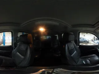2014 Cadillac Escalade Platinum z VIN 1GYS4DEF4ER220739, wystawiony jako IAAI lot #41887685 z przebiegiem 150 067 mil mil oraz . Historia ofert i sprzedaży dostępna na DreamBid. Obrazek 18.