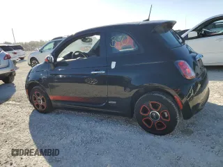 2017 FIAT 500e with VIN 3C3CFFGE0HT625193, listed as a Copart auction lot 77693964 with 0 mi miles and Salvage Title. Bid and sale history available at carsss.com. Image 2.