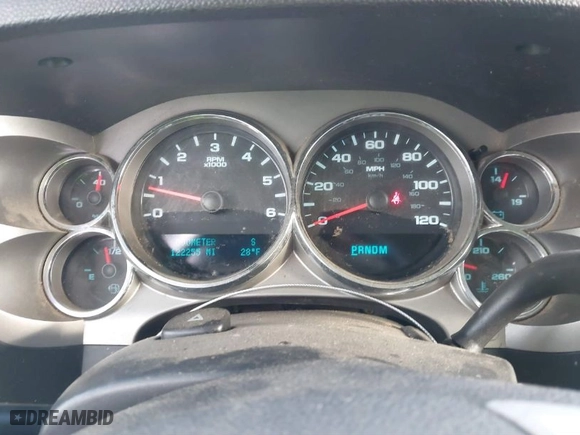 2010 Chevrolet Silverado 1500 LT with VIN 3GCRKSE32AG129922, listed as a IAAI auction lot 40910846 with 122,255 mi miles. Bid and sale history available at carsss.com. Image 7.