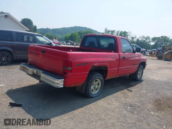 1996 Dodge 1500 z VIN 1B7HC16Y9TJ117863, wystawiony jako IAAI lot #42491484 z przebiegiem 119 793 mil mil oraz . Historia ofert i sprzedaży dostępna na DreamBid. Obrazek 4.