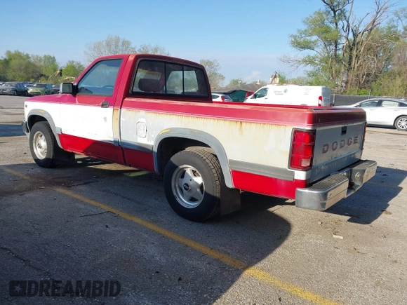 1991 Dodge Dakota "S" with VIN 1B7FL26X4MS257044, listed as a IAAI auction lot 42038980 with 120,127 mi miles. Bid and sale history available at carsss.com. Image 3.