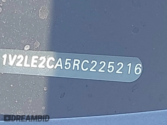 2024 Volkswagen Atlas SE z VIN 1V2LE2CA5RC225216, wystawiony jako IAAI lot #42156315 z przebiegiem 29 742 mil mil oraz . Historia ofert i sprzedaży dostępna na DreamBid. Obrazek 9.
