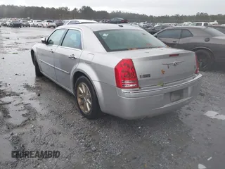 2010 Chrysler 300 C Hemi with VIN 2C3CA6CT5AH141439, listed as a IAAI auction lot 40797974 with 213,843 mi miles and . Bid and sale history available at carsss.com. Image 3.