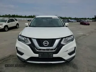 2017 Nissan Rogue SV z VIN JN8AT2MT9HW143571, wystawiony jako Copart lot #53751385 z przebiegiem 105 333 mil mil oraz Szkoda całkowita • Salvage title. Historia ofert i sprzedaży dostępna na DreamBid. Obrazek 12.