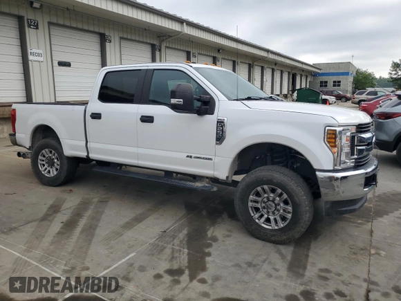 2019 Ford F-250 XL with VIN 1FT7W2BT9KED08872, listed as a Copart auction lot 64000735 with 89,099 mi miles and Salvage title. Bid and sale history available at DreamBid. Image 4.