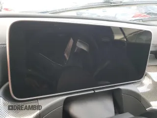 2024 Mercedes-Benz CLE 300 z VIN W1KMK4HB6RF027583, wystawiony jako Copart lot #73702594 z przebiegiem Nie podano mil oraz Nie do naprawy. Historia ofert i sprzedaży dostępna na DreamBid. Obrazek 9.