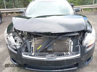 2010 Nissan Maxima SV z VIN 1N4AA5AP1AC823701, wystawiony jako IAAI lot #42257488 z przebiegiem 216 934 mil mil oraz . Historia ofert i sprzedaży dostępna na DreamBid. Obrazek 6.