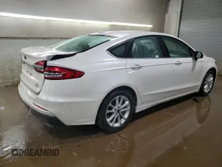 2019 Ford Fusion SE with VIN 3FA6P0HD3KR163893, listed as a Copart auction lot 47604905 with 67,994 mi miles and Salvage Title. Bid and sale history available at DreamBid. Image 3.