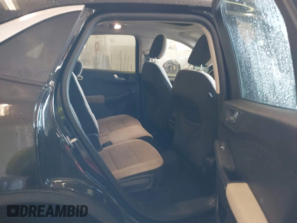 2020 Ford Escape SE with VIN 1FMCU9G6XLUC71527, listed as a IAAI auction lot 41420952 with 70,886 mi miles and . Bid and sale history available at DreamBid. Image 8.
