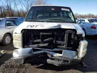 2008 Ford Econoline Passenger XL with VIN 1FBNE31LX8DB16560, listed as a Copart auction lot 80282833 with Not Provided miles and Salvage Title. Bid and sale history available at DreamBid. Image 5.