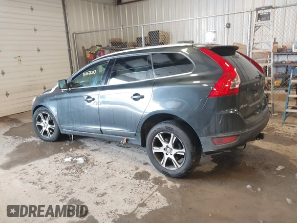 2013 Volvo XC60 T6 with VIN YV4902DZ2D2460909, listed as a IAAI auction lot 41167603 with 161,011 mi miles and . Bid and sale history available at DreamBid. Image 14.