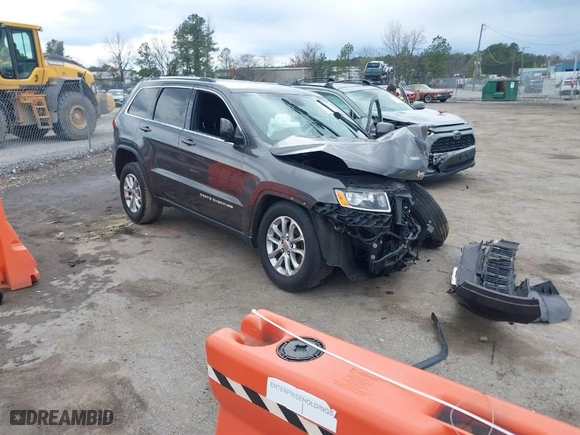 2014 Jeep Grand Cherokee Laredo with VIN 1C4RJEAG1EC573704, listed as a IAAI auction lot 41864355 with 141,970 mi miles. Bid and sale history available at carsss.com. Image 1.