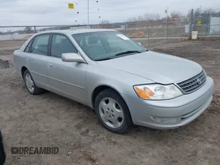 2004 Toyota Avalon XL with VIN 4T1BF28B04U372134, listed as a IAAI auction lot 41746387 with 123,181 mi miles. Bid and sale history available at carsss.com. Image 1.