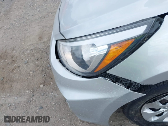 2016 Hyundai Accent SE z VIN KMHCT4AE0GU020544, wystawiony jako IAAI lot #41922723 z przebiegiem 96 718 mil mil oraz . Historia ofert i sprzedaży dostępna na DreamBid. Obrazek 14.