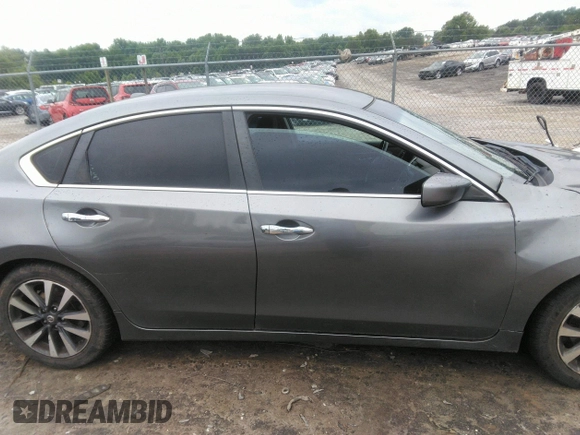 2017 Nissan Altima SV z VIN 1N4AL3AP8HC190980, wystawiony jako IAAI lot #42445722 z przebiegiem 250 470 mil mil oraz . Historia ofert i sprzedaży dostępna na DreamBid. Obrazek 13.