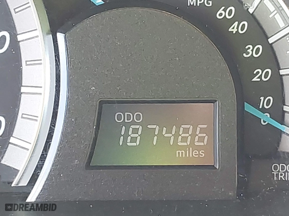 2014 Toyota Camry L with VIN 4T1BF1FKXEU385715, listed as a IAAI auction lot 41924726 with 187,486 mi miles. Bid and sale history available at carsss.com. Image 15.