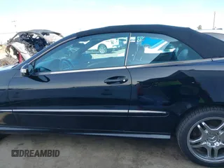 2004 Mercedes-Benz CLK 55 AMG z VIN WDBTK76G14T022337, wystawiony jako IAAI lot #41835855 z przebiegiem 136 083 mil mil oraz . Historia ofert i sprzedaży dostępna na DreamBid. Obrazek 15.