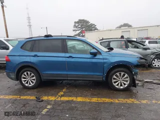 2019 Volkswagen Tiguan S with VIN 3VV1B7AX6KM075919, listed as a IAAI auction lot 41390124 with 42,745 mi miles. Bid and sale history available at carsss.com. Image 13.