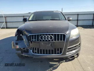2011 Audi Q7 Premium Plus with VIN WA1LMAFE7BD000156, listed as a Copart auction lot 88290975 with 211,111 mi miles and Salvage title. Bid and sale history available at DreamBid. Image 5.