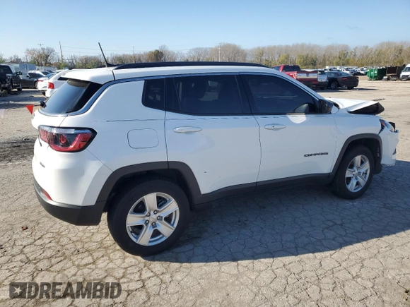 2022 Jeep Compass Latitude with VIN 3C4NJDBB8NT155351, listed as a Copart auction lot 80294454 with Not Provided miles and Salvage Title. Bid and sale history available at DreamBid. Image 3.