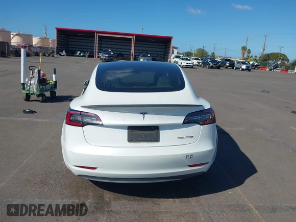 2019 Tesla Model 3 Long Range with VIN 5YJ3E1EBXKF413806, listed as a IAAI auction lot 41321906 with 24,635 mi miles. Bid and sale history available at carsss.com. Image 17.
