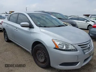2014 Nissan Sentra SV z VIN 3N1AB7APXEY210365, wystawiony jako IAAI lot #42167955 z przebiegiem 139 616 mil mil oraz . Historia ofert i sprzedaży dostępna na DreamBid. Obrazek 1.