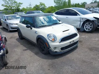 2012 MINI Hardtop S with VIN WMWSV3C5XCTY17852, listed as a IAAI auction lot 42402733 with 125,315 mi miles and . Bid and sale history available at DreamBid. Image 6.
