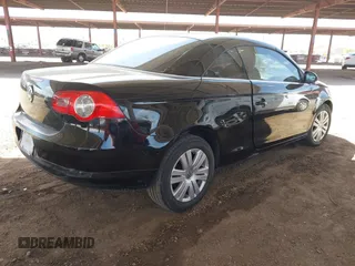 2007 Volkswagen Eos with VIN WVWAA71F07V026933, listed as a IAAI auction lot 41937721 with 151,053 mi miles and . Bid and sale history available at DreamBid. Image 4.