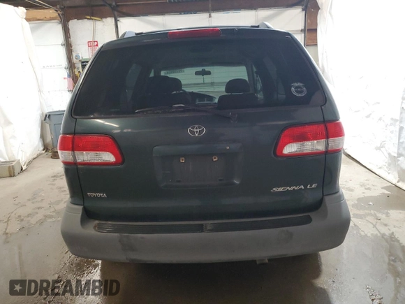 2001 Toyota Sienna LE with VIN 4T3ZF13C21U364516, listed as a Copart auction lot 79759924 with 100,185 mi miles and Salvage Title. Bid and sale history available at carsss.com. Image 6.