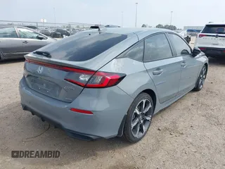 2025 Honda Civic Sport Touring z VIN 19XFL4H94SE000539, wystawiony jako IAAI lot #41777545 z przebiegiem 7 128 mil mil oraz . Historia ofert i sprzedaży dostępna na DreamBid. Obrazek 4.