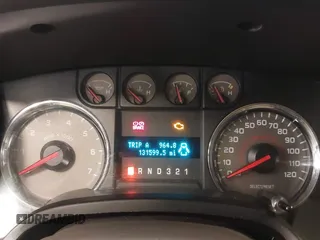 2010 Ford F-150 XL с VIN 1FTEW1E89AFD70127, выставлен на аукционе IAAI как лот 41782978 с пробегом 131 599 миль миль и . История ставок и продаж доступна на DreamBid. Изображение 7.