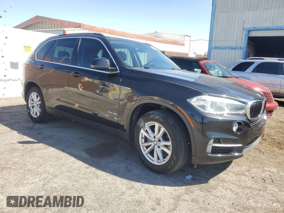 2014 BMW X5 xDrive35i with VIN 5UXKR0C51E0K51458, listed as a Copart auction lot 48675285 with 125,553 mi miles and Salvage Title. Bid and sale history available at carsss.com. Image 4.