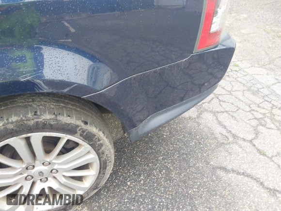 2011 Land Rover Range Rover Sport HSE Lux with VIN SALSK2D41BA289200, listed as a IAAI auction lot 42534463 with 199,811 mi miles and . Bid and sale history available at DreamBid. Image 6.