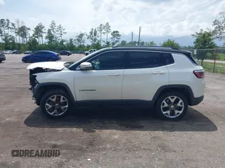 2018 Jeep Compass Limited with VIN 3C4NJDCB6JT178250, listed as a IAAI auction lot 42468751 with 142,502 mi miles and . Bid and sale history available at DreamBid. Image 13.