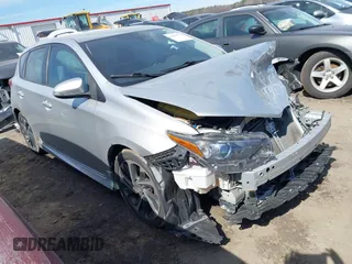 2018 Toyota Corolla iM with VIN JTNKARJE6JJ573724, listed as a IAAI auction lot 41667715 with 236,108 mi miles. Bid and sale history available at carsss.com. Image 1.