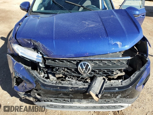 2022 Volkswagen Taos SE с VIN 3VVTX7B21NM046183, выставлен на аукционе Copart как лот 48811375 с пробегом 42 102 миль миль и Списание • Salvage title. История ставок и продаж доступна на DreamBid. Изображение 14.