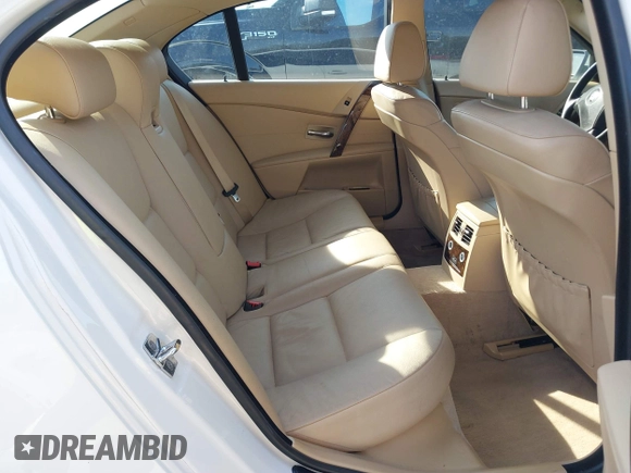 2007 BMW 5 Series 525i with VIN WBANE53527CW62776, listed as a IAAI auction lot 41870614 with 180,886 mi miles and . Bid and sale history available at carsss.com. Image 8.