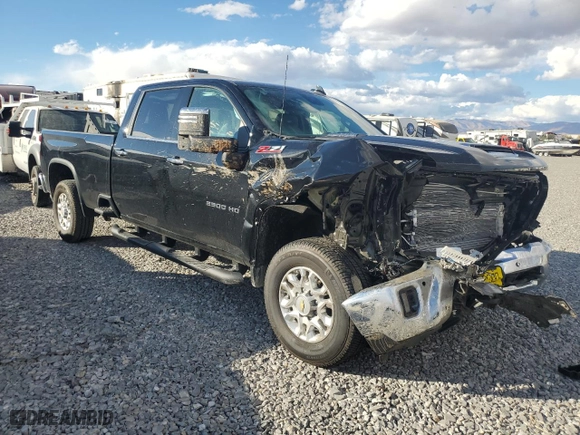 2024 Chevrolet Silverado 2500HD LTZ with VIN 1GC4YPEY3RF334552, listed as a Copart auction lot 75064244 with 2,654 mi miles and Salvage Title. Bid and sale history available at carsss.com. Image 4.