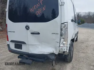 2021 Mercedes-Benz Sprinter Cargo Cargo with VIN W1Y40BHY3MT044744, listed as a IAAI auction lot 41865979 with 139,836 mi miles and . Bid and sale history available at DreamBid. Image 6.