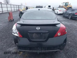 2008 Nissan Altima 3.5 SE with VIN 1N4BL24E08C117899, listed as a IAAI auction lot 41208854 with 126,534 mi miles. Bid and sale history available at carsss.com. Image 17.