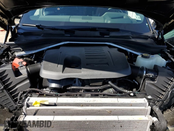 2024 Land Rover Range Rover Sport Dynamic SE with VIN SAL1L9FU0RA410534, listed as a Copart auction lot 49709885 with 14,614 mi miles and Salvage title. Bid and sale history available at DreamBid. Image 11.