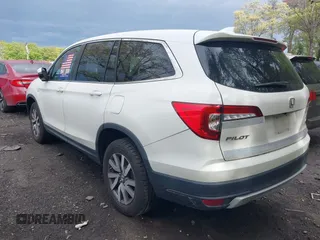 2019 Honda Pilot EX z VIN 5FNYF6H31KB086152, wystawiony jako IAAI lot #42204703 z przebiegiem 99 425 mil mil oraz . Historia ofert i sprzedaży dostępna na DreamBid. Obrazek 3.